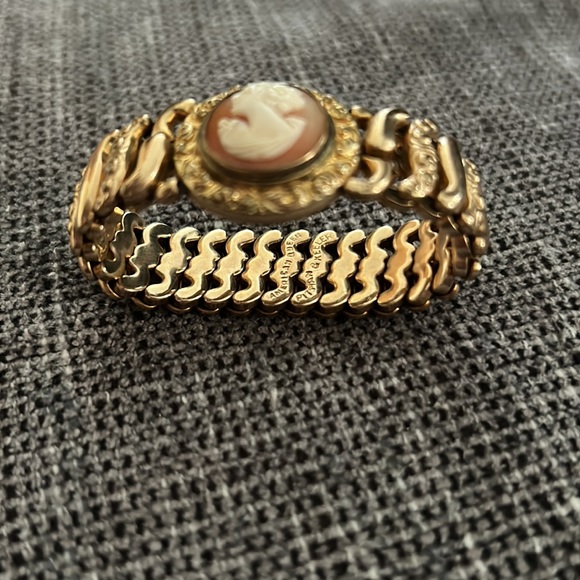 Jewelry Antique American Queen Bracelet 197 Poshmark